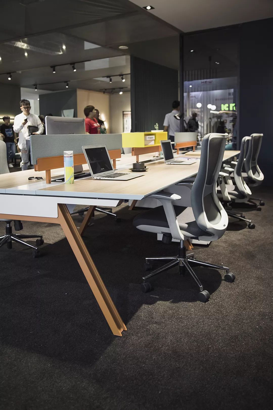 Damons丨打破傳統(tǒng)，啟迪未來(lái)(圖19)